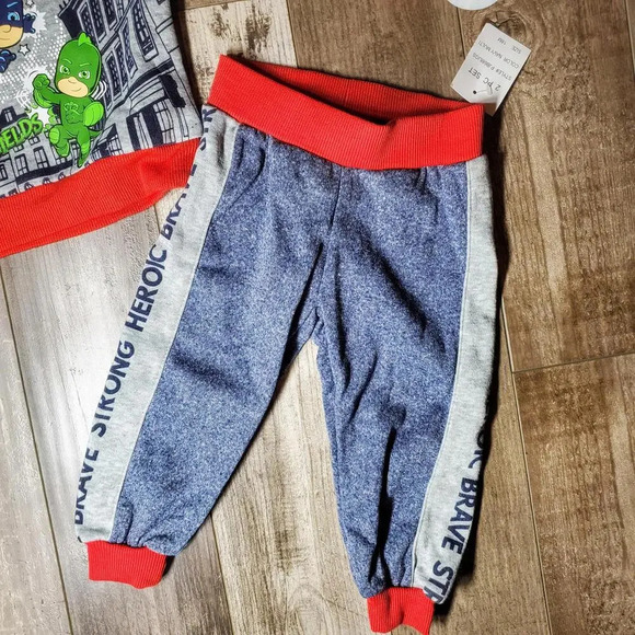 NWT PJ Masks Boys' Wings Stripes Shields Pullover & Jogger 2 Pc Outfit Set 18M - Picture 11 of 15